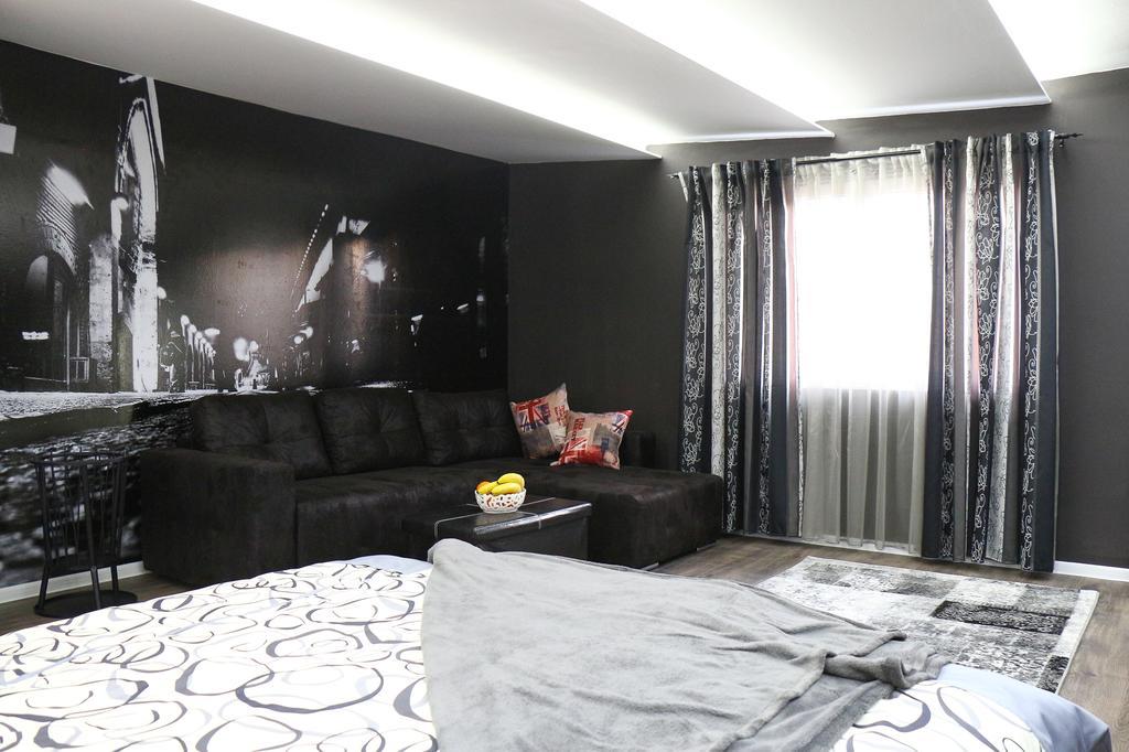 Old Corner Apartments Сараево Номер фото